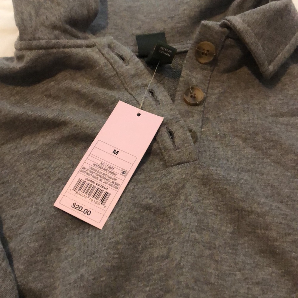 NWT 4 item bundle Medium - Picture 3 of 5